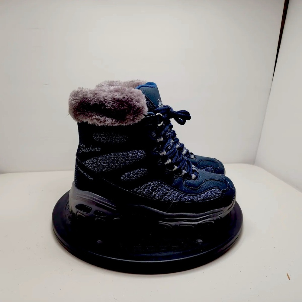Skechers Womens USA D'lites-Bomb Cyclone Winter Snow Boots